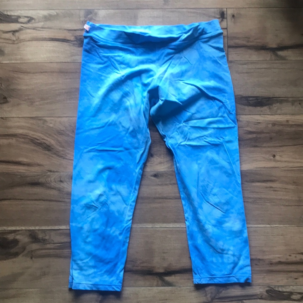 Shakti activewear leggings